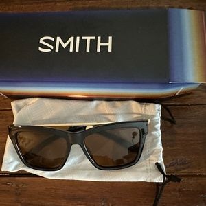 Ladies Smith "The Runaround" Chromapop Polarized sunglasses